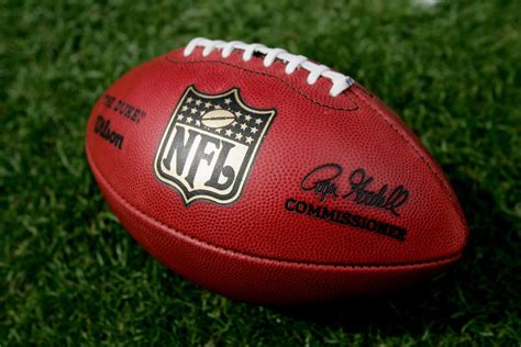 Football .